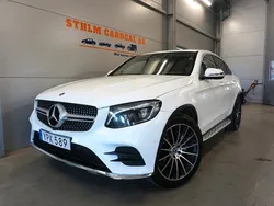 Vit Begagnad 2017 Mercedes GLC220 AMG SUV | 359 900 kr