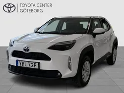 Vit Begagnad 2022 Toyota Yaris Cross Active SUV | 264 900 kr (Marknadspris)