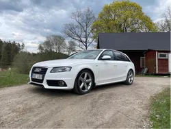 Vit Begagnad 2010 Audi A4 S-Line Kombi | 64 000 kr (Marknadspris)