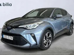 Grå Begagnad 2022 Toyota C-HR Edition SUV | 239 900 kr (Marknadspris)