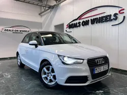 Vit Begagnad 2012 Audi A1 Sportback Halvkombi | 69 900 kr (Marknadspris)