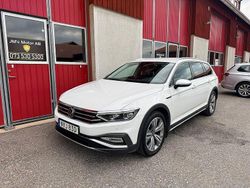 Vit Begagnad 2020 VW Passat Alltrack Kombi | 229 900 kr (Marknadspris)