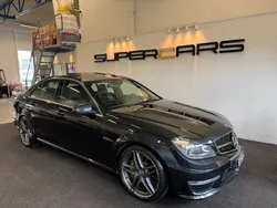 Svart Begagnad 2012 Mercedes C63 AMG Avantgarde Sedan | 468 000 kr (Lite dyr)