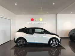 Vit Begagnad 2021 BMW i3 Comfort Edition Halvkombi | 229 900 kr (Marknadspris)