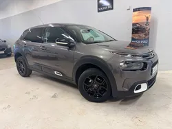 Grå Begagnad 2018 Citroën C4 Cactus PureTech Halvkombi | 119 000 kr (Marknadspris)