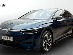 Blå Begagnad 2024 VW ID.7 Sedan | 549 900 kr (Superpris)