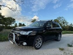 Begagnad 2014 Mitsubishi Outlander SUV | 135 000 kr (Marknadspris)