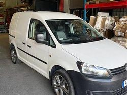 Vit Begagnad 2012 VW Caddy Minibuss | 45 000 kr (Bra pris)