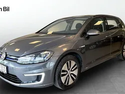 Mörkgrå Begagnad 2017 VW e-Golf Halvkombi | 145 000 kr (Marknadspris)