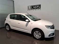 Vit Begagnad 2020 Dacia Sandero Halvkombi | 118 800 kr (Marknadspris)