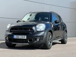 Svart Begagnad 2015 Mini Cooper SD Countryman SUV | 120 000 kr