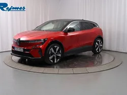 Röd (röd flamme met/svart tak) Begagnad 2023 Renault Mégane Iconic Kombi | 319 800 kr (Bra pris)
