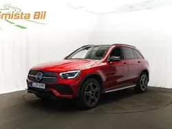 Röd Begagnad 2020 Mercedes GLC300e AMG SUV | 299 900 kr