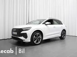 Vit (glaciärvit metallic) Begagnad 2023 Audi Q4 e-tron Advanced Plus SUV | 459 500 kr (Superpris)