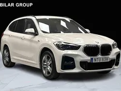 Vit Begagnad 2022 BMW X1 SUV | 349 000 kr