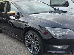 Svart Begagnad 2014 Seat Leon ST FR Kombi | 80 000 kr (Marknadspris)