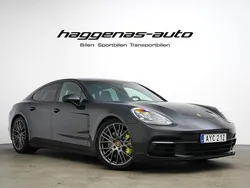 Grå Begagnad 2019 Porsche Panamera 4 Sedan | 629 000 kr (Superpris)