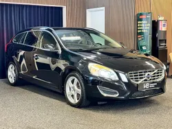 Svart Begagnad 2012 Volvo V60 Momentum Kombi | 94 900 kr (Bra pris)