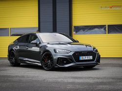 Mörkgrå (grå) Begagnad 2020 Audi RS5 Halvkombi | 689 900 kr (Marknadspris)