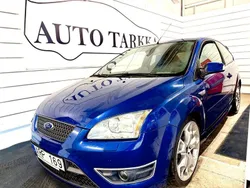 Blå Begagnad 2006 Ford Focus ST Halvkombi | 69 000 kr