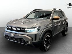 Grå (grey) Ny 2025 Dacia Duster Extreme SUV | 322 300 kr (Marknadspris)
