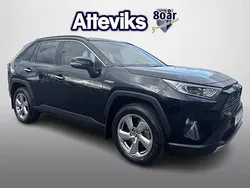 Svart Begagnad 2019 Toyota RAV4 Hybrid SUV | 329 900 kr (Marknadspris)