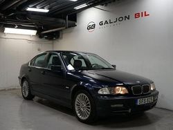 Blå Begagnad 2001 BMW 330 Sedan | 48 000 kr (Marknadspris)