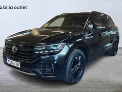 Svart Begagnad 2020 VW Touareg R-line SUV | 539 000 kr