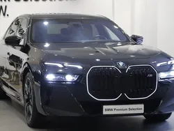 Svart Begagnad 2024 BMW 760 Comfort Edition Sedan | 1 249 000 kr