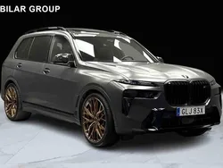 Grå Begagnad 2024 BMW X7 M Sport SUV | 1 449 000 kr