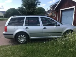 Silver Begagnad 2004 VW Golf IV Basis Kombi | 15 000 kr (Superpris)
