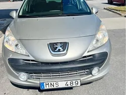 Grå Begagnad 2009 Peugeot 207 Kombi | 21 000 kr (Marknadspris)