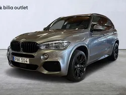 Grå Begagnad 2017 BMW X5 M Sport SUV | 339 000 kr (Marknadspris)