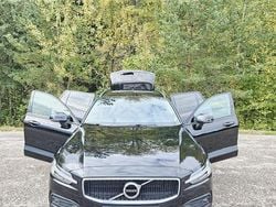 Svart Begagnad 2020 Volvo V60 Kombi | 260 000 kr (Bra pris)