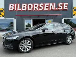 Svart Begagnad 2020 Volvo V90 Momentum Kombi | 289 000 kr (Marknadspris)