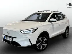 Vit (white) Begagnad 2022 MG ZS Luxury Sedan | 244 900 kr (Superpris)