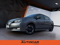 Grå Begagnad 2022 Nissan Leaf Acenta Halvkombi | 178 900 kr (Marknadspris)