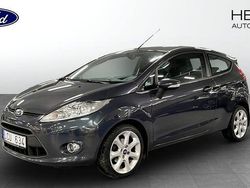 Grå Begagnad 2011 Ford Fiesta Titanium Halvkombi | 59 500 kr (Dyr)