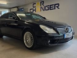 Svart Begagnad 2007 Mercedes CLS500 Sportkupé | 184 900 kr