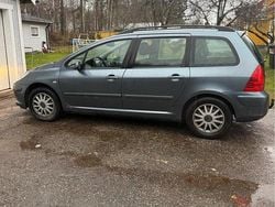 Grå Begagnad 2008 Peugeot 307 Kombi | 14 000 kr (Bra pris)