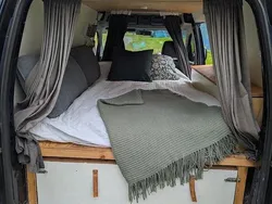 Blå Begagnad 2011 VW Caddy Maxi Minibuss | 65 000 kr (Marknadspris)