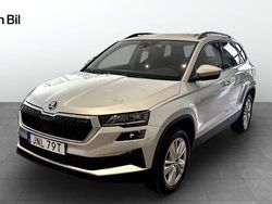 Silver Ny 2024 Skoda Karoq Selection SUV | 364 900 kr (Marknadspris)