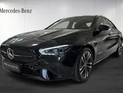 Ny 2025 Mercedes CLA200 Night Sportkupé | 468 500 kr (Marknadspris)