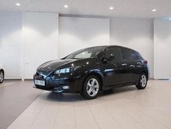 Svart Begagnad 2021 Nissan Leaf Tekna Halvkombi | 219 900 kr (Marknadspris)