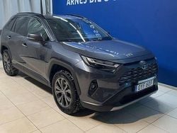 Grå Begagnad 2023 Toyota RAV4 Hybrid Executive SUV | 399 900 kr (Marknadspris)