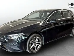 Svart (black) Begagnad 2023 Mercedes A250 Premium Halvkombi | 344 900 kr (Bra pris)