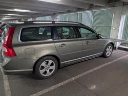 Grön Begagnad 2010 Volvo V70 Momentum Kombi | 60 000 kr (Superpris)