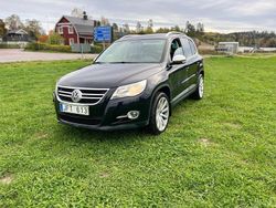Svart Begagnad 2010 VW Tiguan Sportline SUV | 59 999 kr (Superpris)
