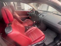 Svart Begagnad 2005 Renault Mégane Cabriolet Cab | 29 000 kr (Bra pris)