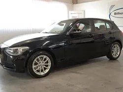 Svart Begagnad 2015 BMW 118 Halvkombi | 129 000 kr (Marknadspris)